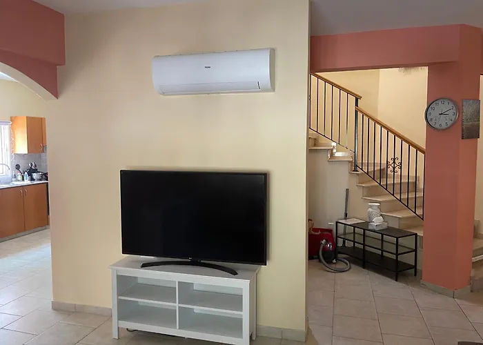 House In * Voroklini